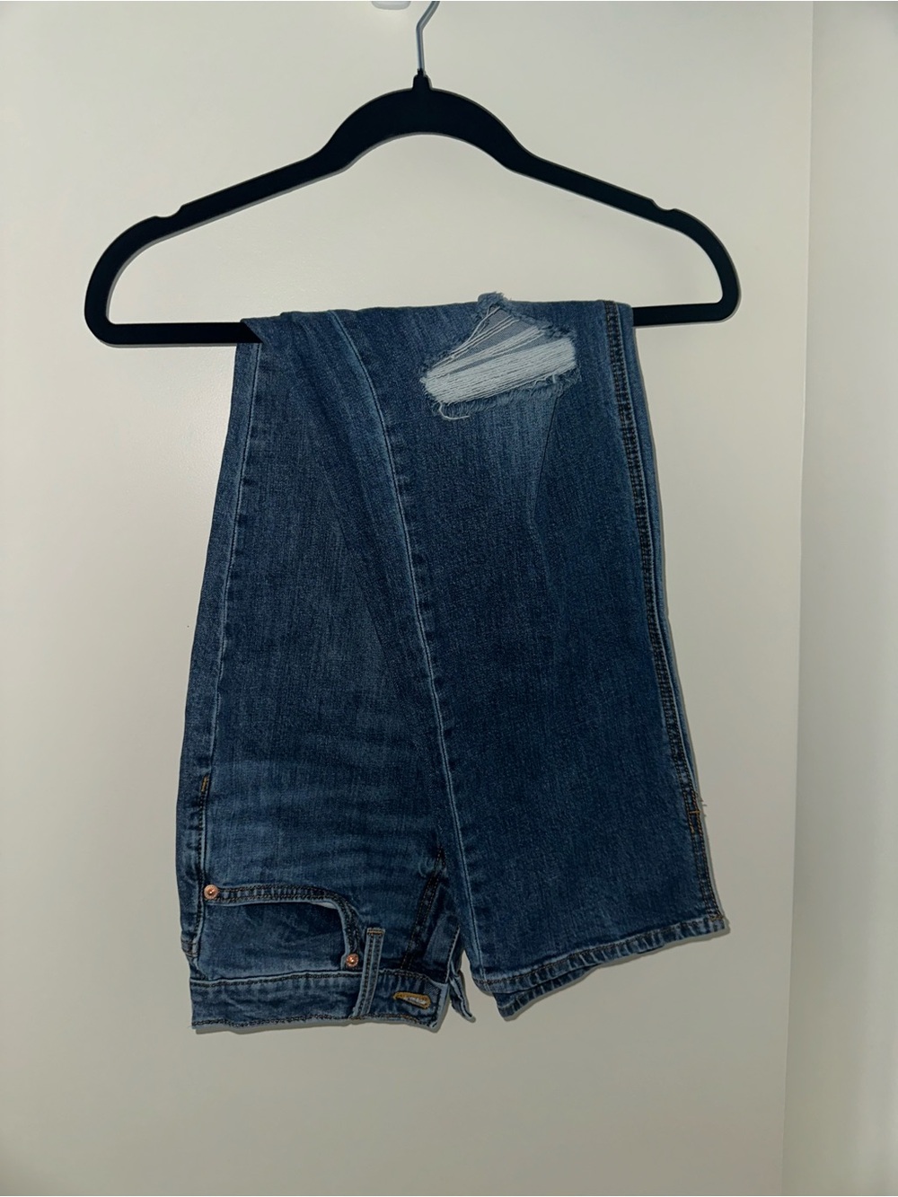 Universal Thread Vintage Straight Jeans Size 4